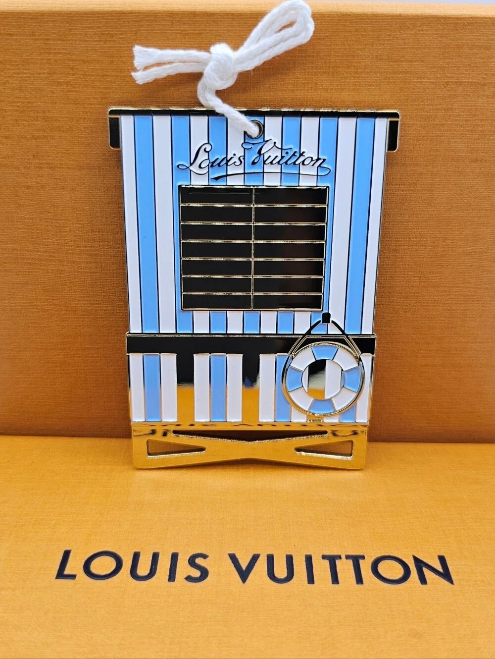 💫AUTHENTIC LOUIS VUITTON LIMITED METAL TAG CHARM ➕️ 💥3pc LV MEN FRAGRANCE
